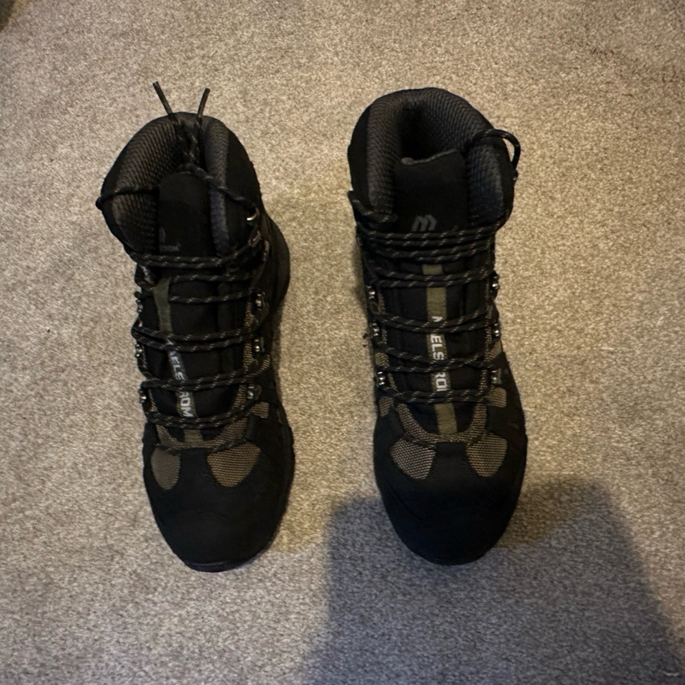 Maelstrom Adventurer Mid Waterproof Boot men’s hiking boots NWT black/olive